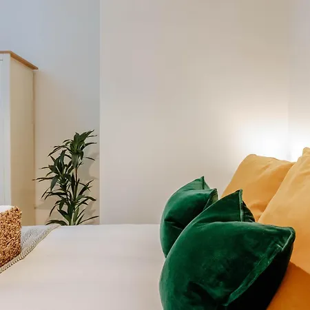 Apartamento Mayfield - - Ground Floor *