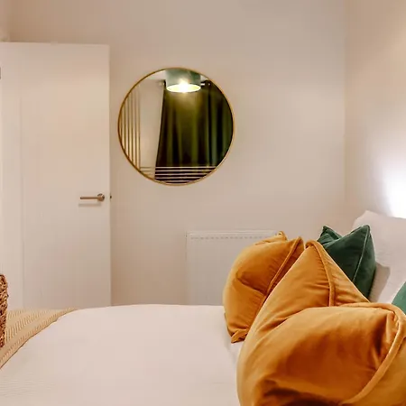 Mayfield - - Ground Floor * Harrogate